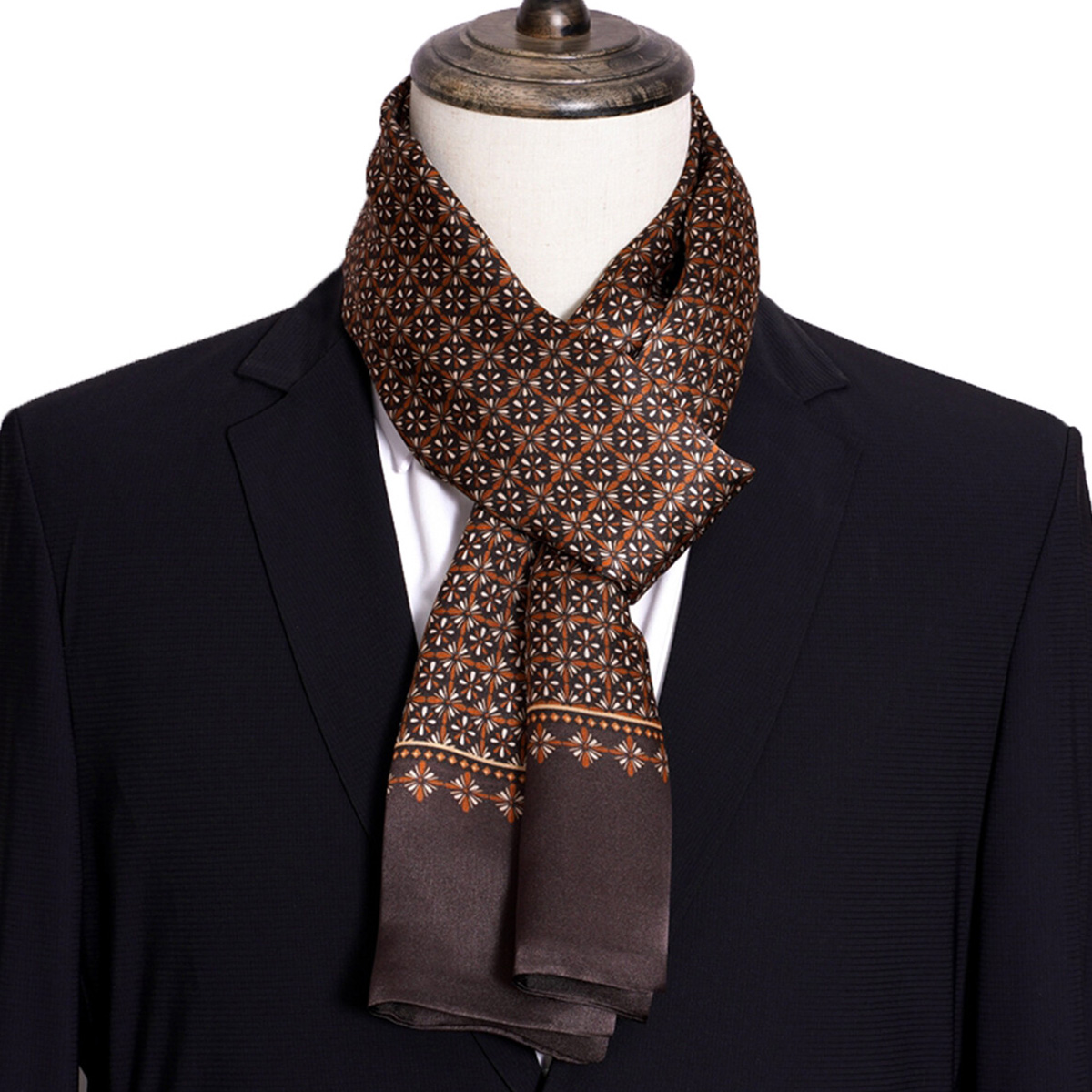 Sciarpa di seta a righe da uom - Men Accessories For Travel recensione e prezzo